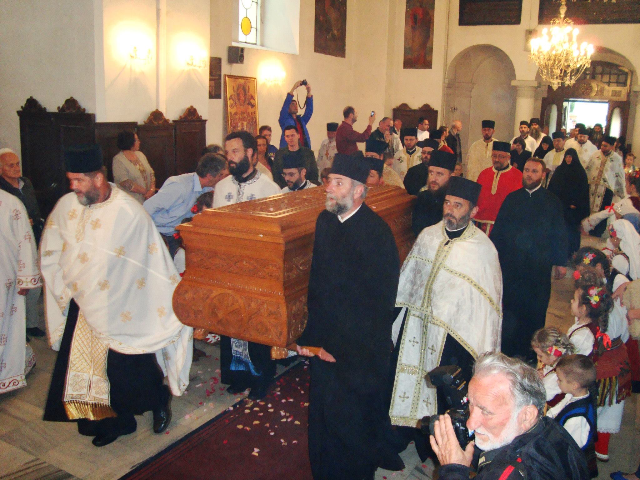 Doček moštiju Svetog Nikolaja Žičkog