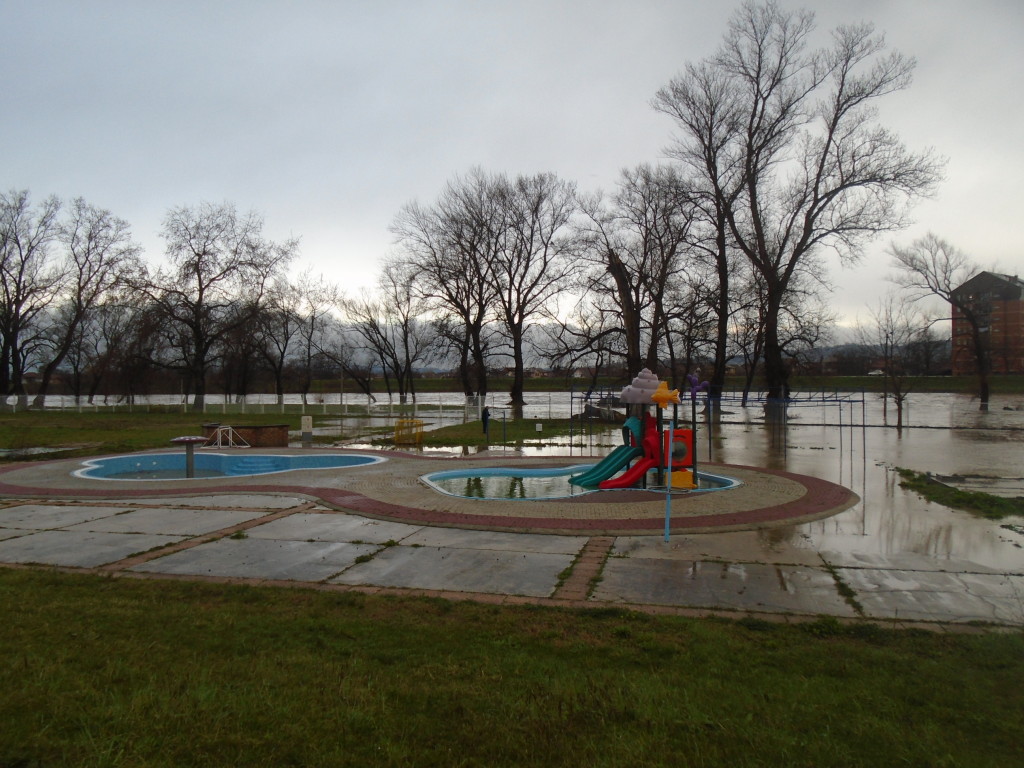 Morava stigla do bazena